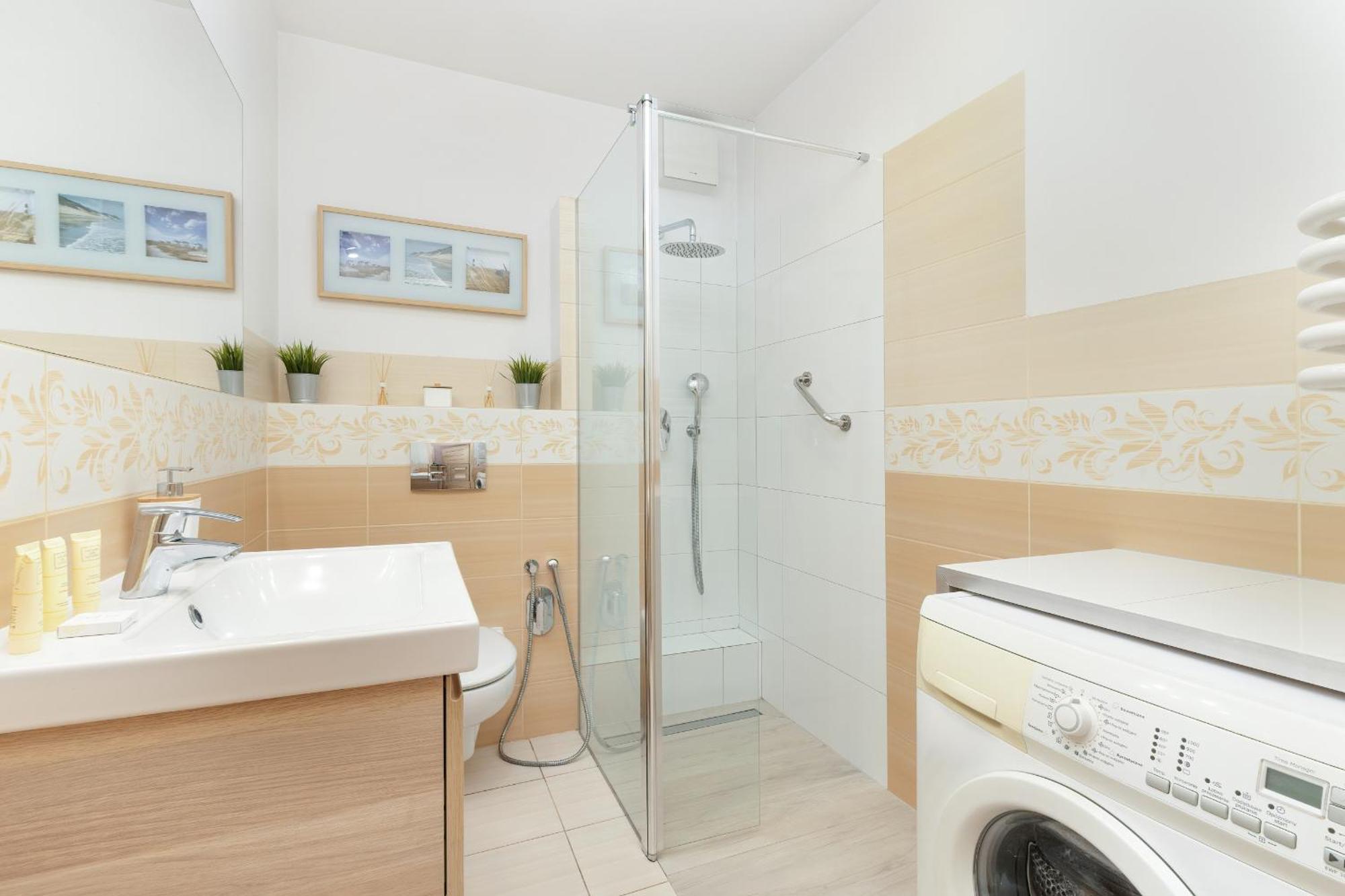 Jasny & Przestronny Apartament Z Balkonem I Parkingiem By Rent Like Home Gdynia Dış mekan fotoğraf